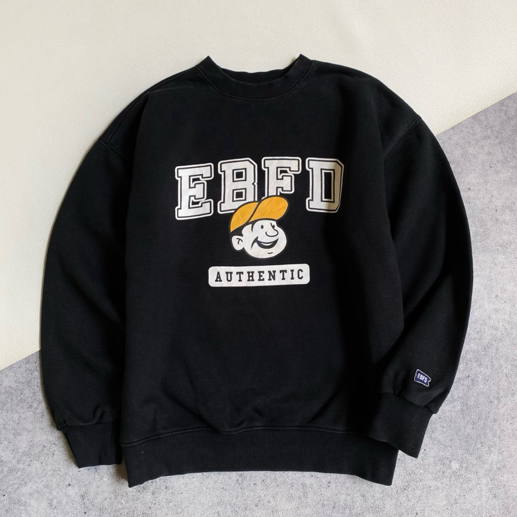 CREWNECK EBBETS FIELD