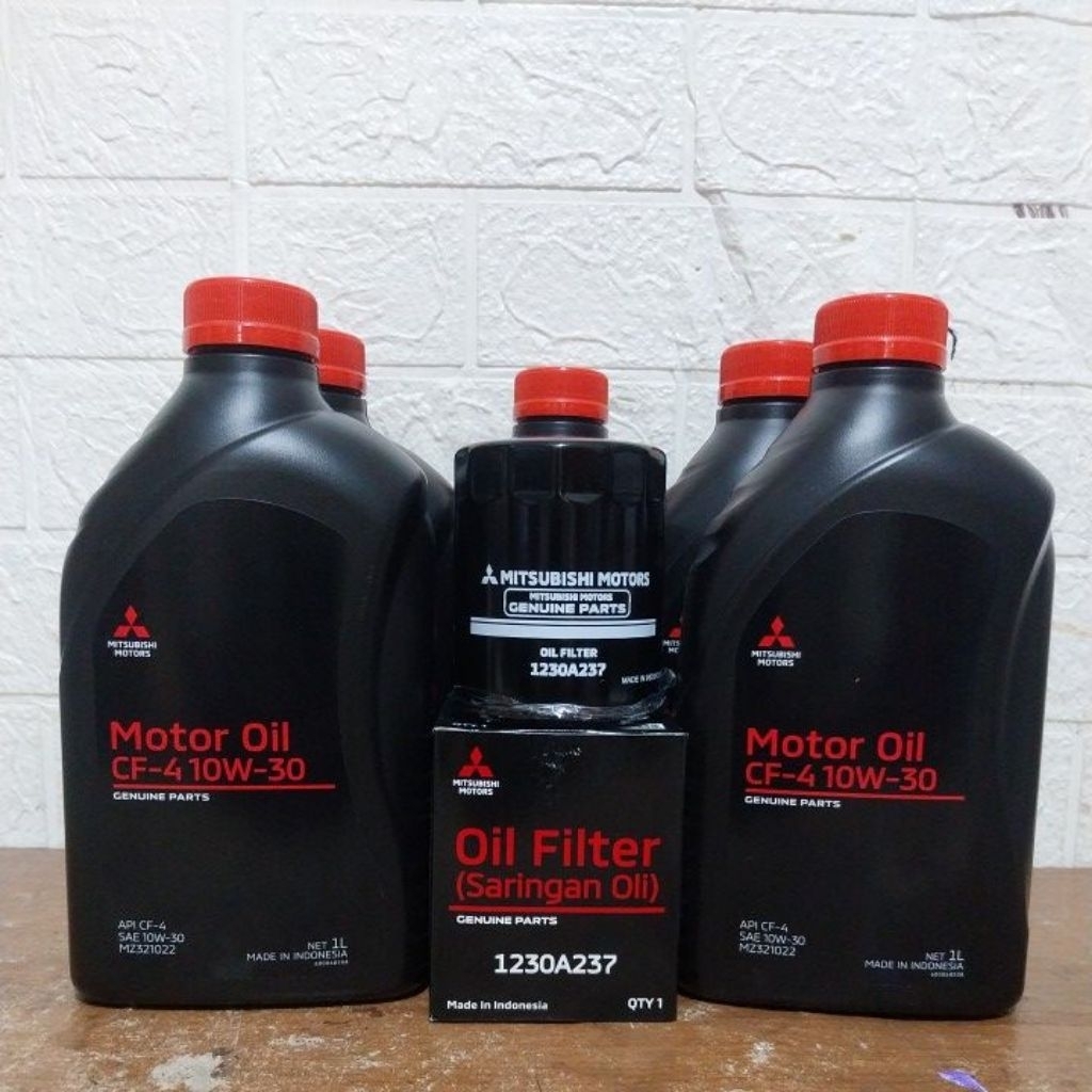 Paket oli mitsubishi diesel 10w 30 & filter oli mitsubishi pajero sport ,strada triton