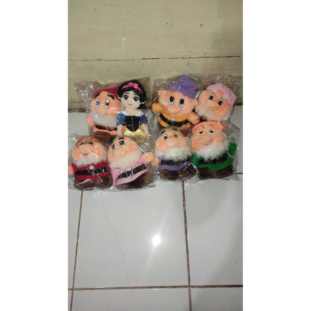 Snow white + 7 kurcaci 1 set Brand Aman