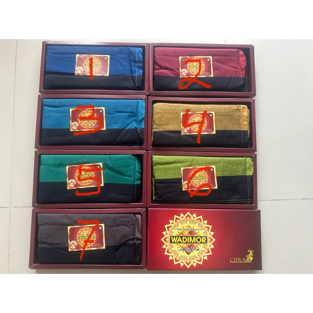 Sarung Wadimor Manik-manik