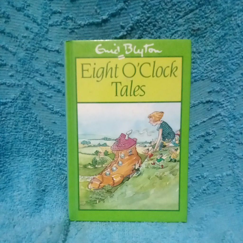 eight o clock by enid blyton