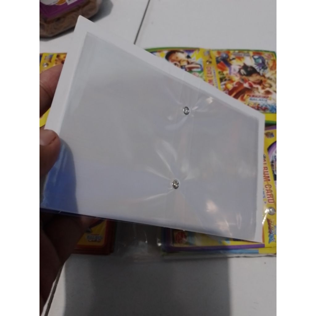 10 PCS ALBUM KARTU MOTIF BOBOIBOY(RANDOM)