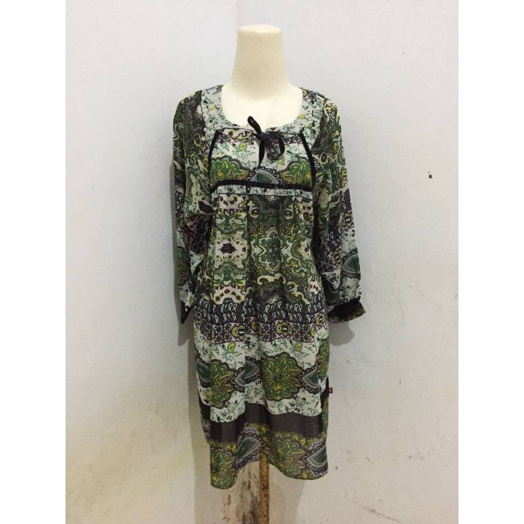 [preloved] tunik hijau triset