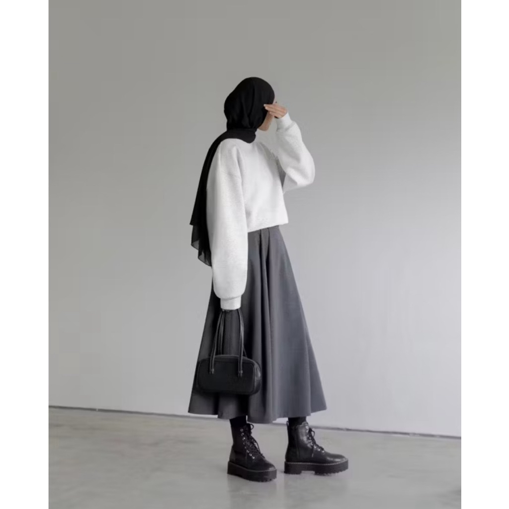 Hattaco Skirt Pleated Grey Preloved