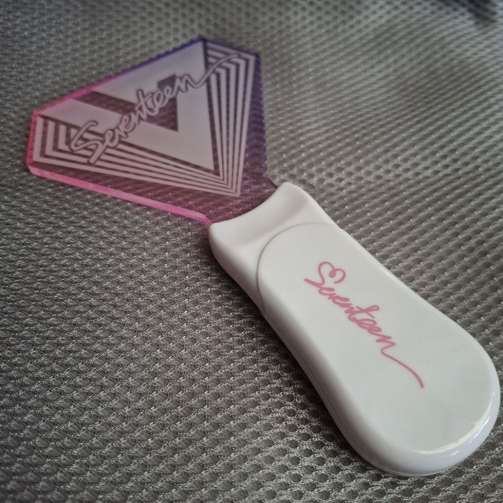 Lightstick seventeen cargen 1