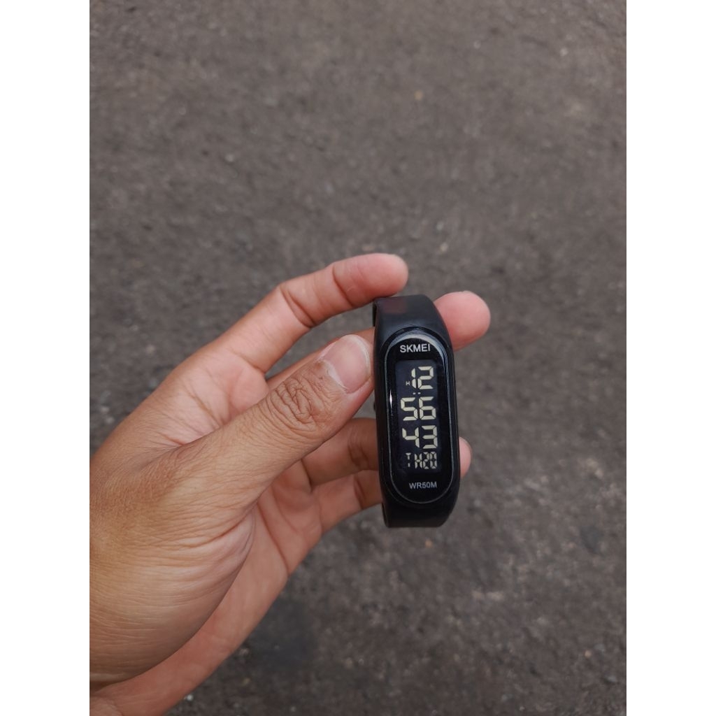 Jam tangan digital outdoor SKMEI 1666 Bukan Smartwatch atau Appel Watch