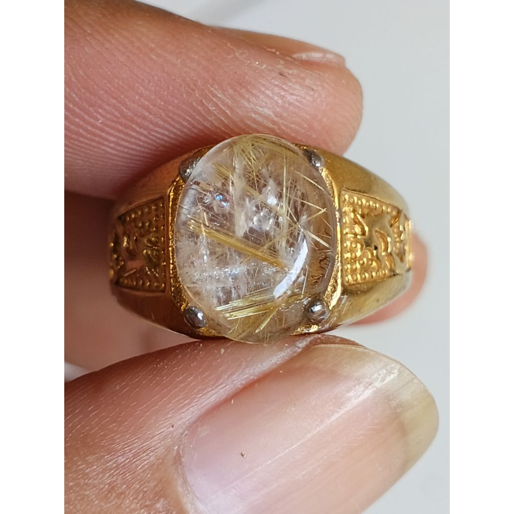 Natural Batu Kecubung Serat Emas Rutilated