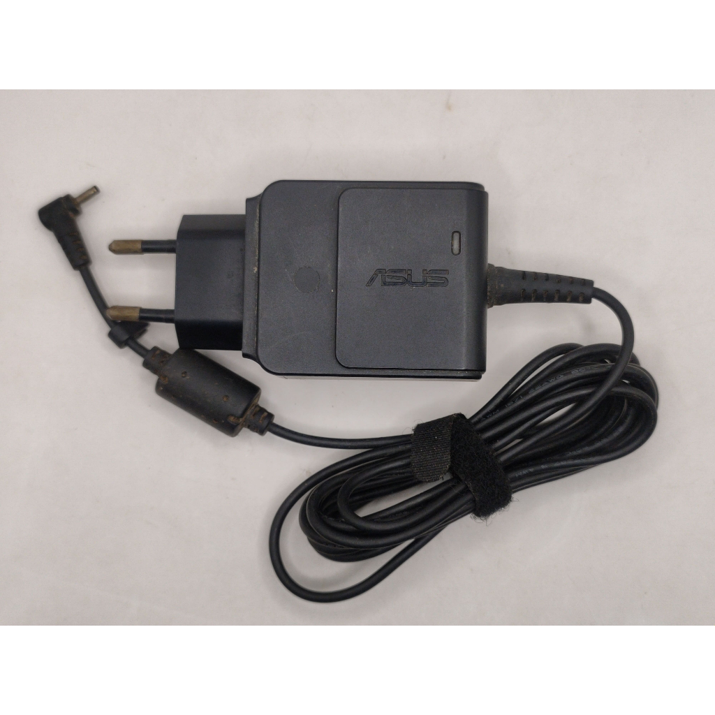 ET35 CRG-AS-8 CHARGER ADAPTOR LAPTOP ASUS AD82000 19V 1.58A 2.5 x 0.7mm