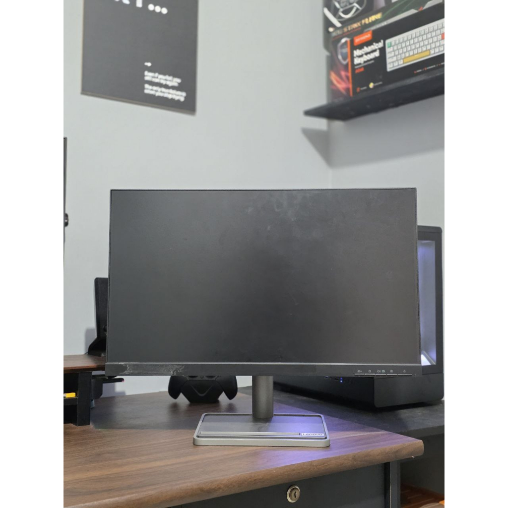 Monitor Lenovo L24i-30 Unit + Adaptor