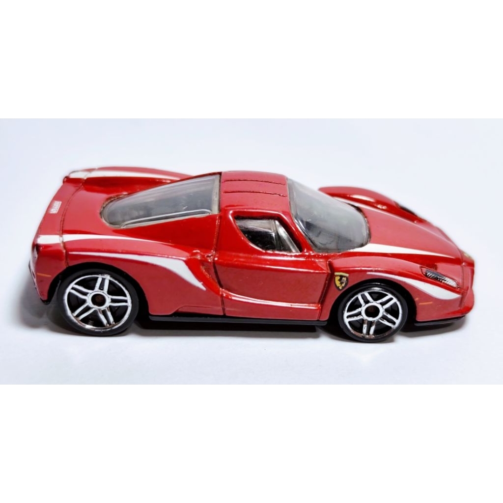 Hotwheels Ferrari Enzo Lawas