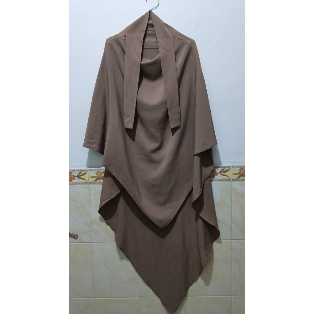 PRELOVED FRENCH KHIMAR