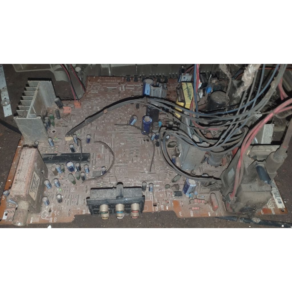 mesin tv LG SLIM EW 21 inci panjang