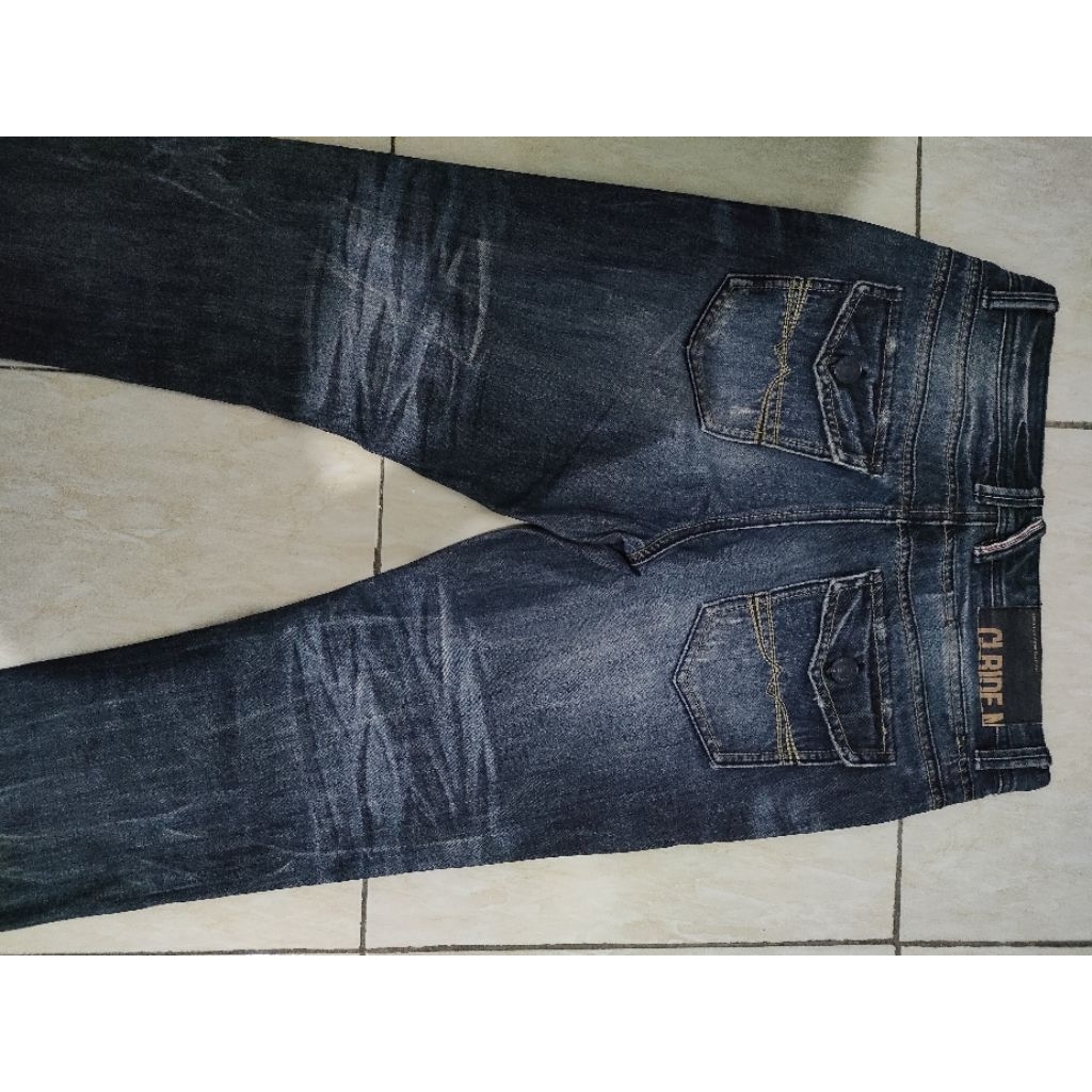 Celana Jeans CLRIDE.n cowok fading