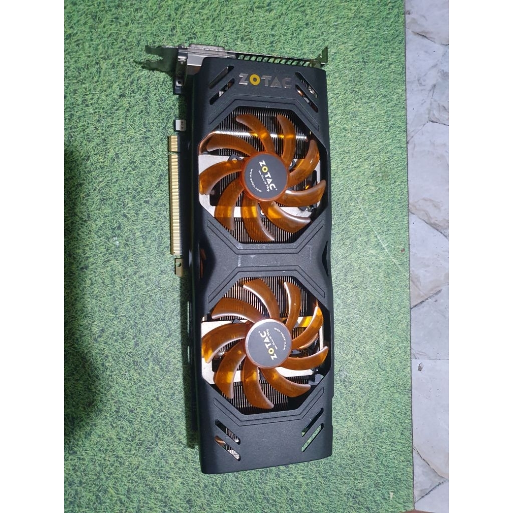 VGA ZOTAC GTX-770 2GB 256 bit second bergaransi