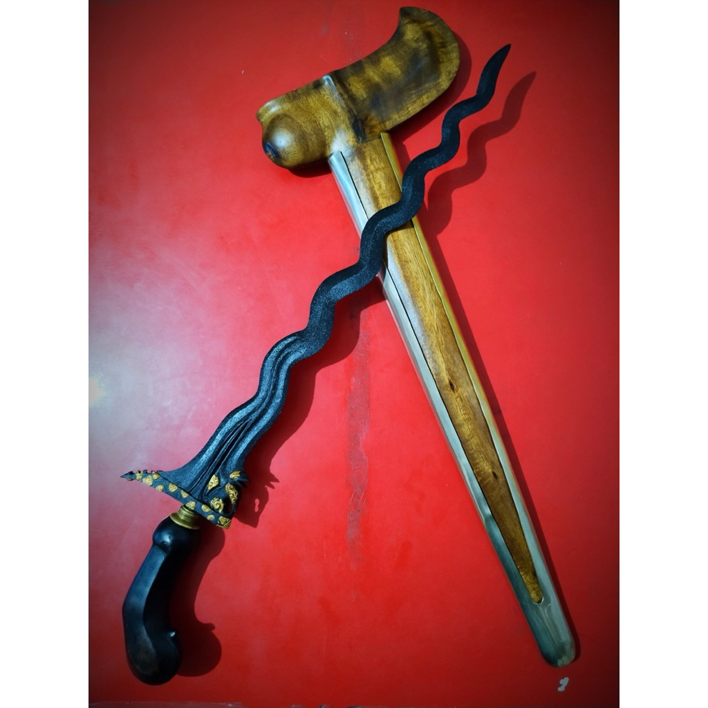 Keris singo barong luk 13