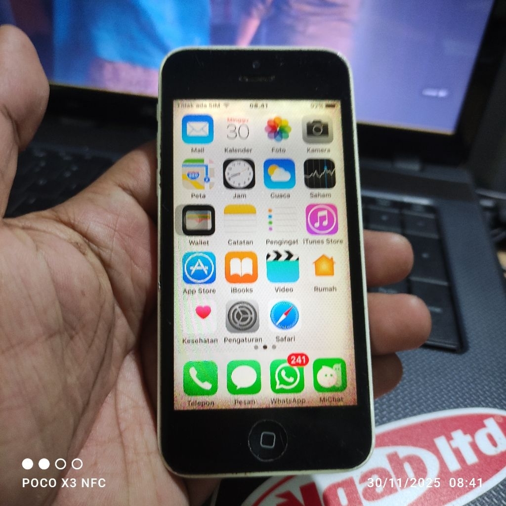 mesin iPhone 5c 16GB kondisi masuk menu sesuai Foto Cek deskripsi