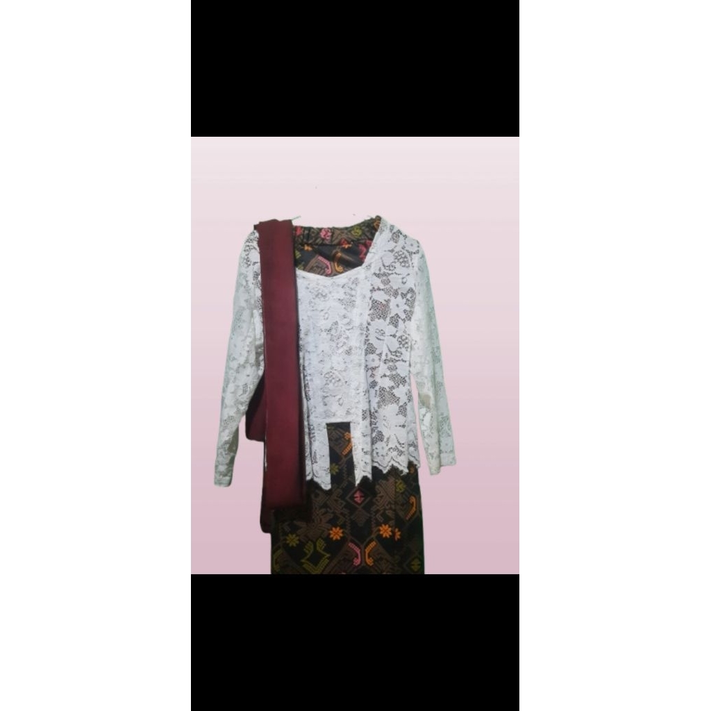 KEBAYA KUTU BARU_KEBAYA BALI WANITA 1 SET