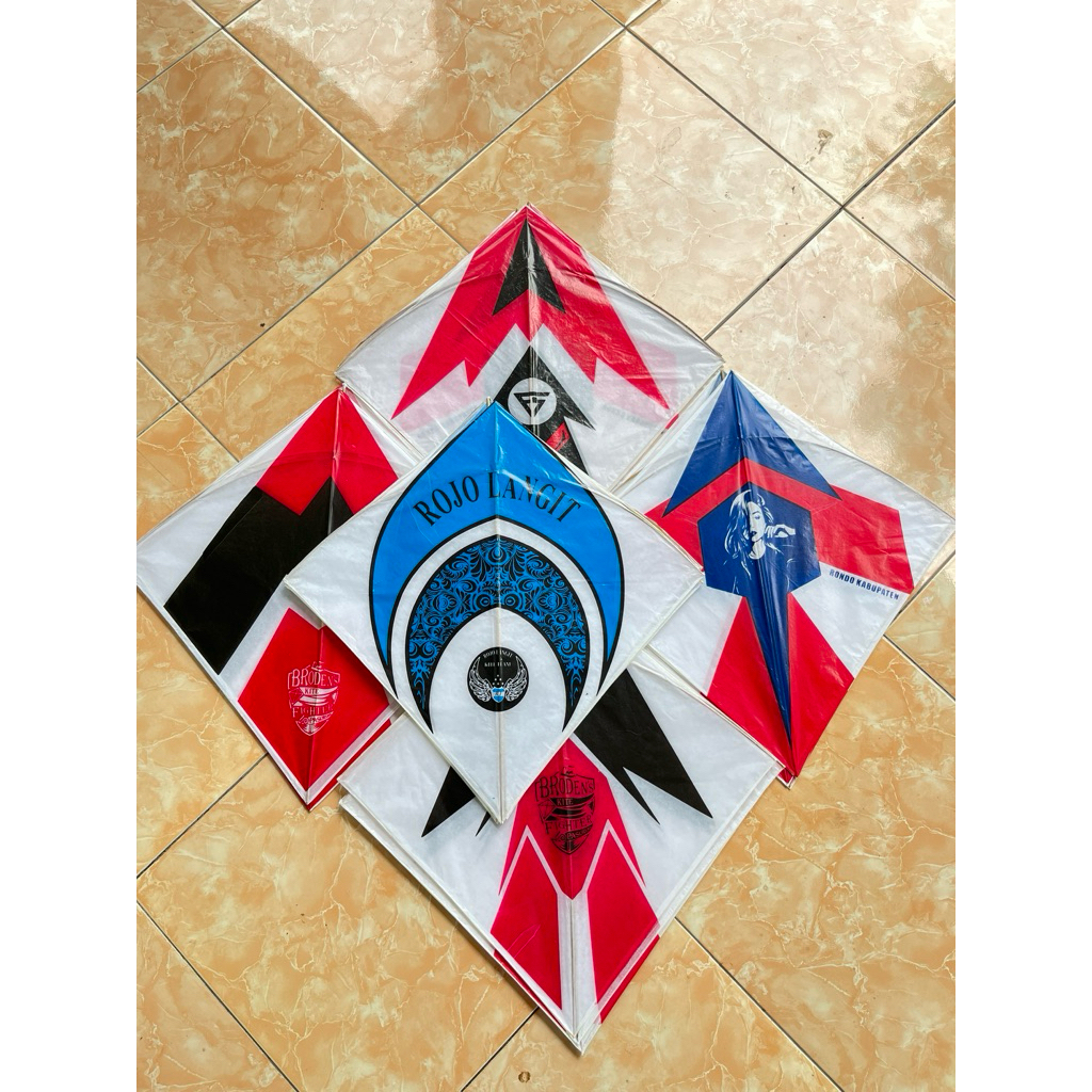 LAYANGAN SUKHOI SUPER LILITAN APUS 100PCS.