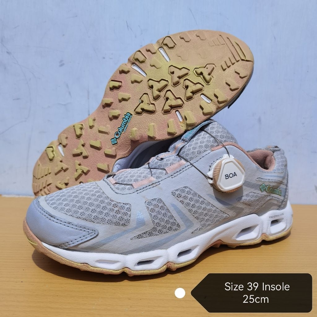 Sepatu Trail Run COLUMBIA TECHLITE BOA 39