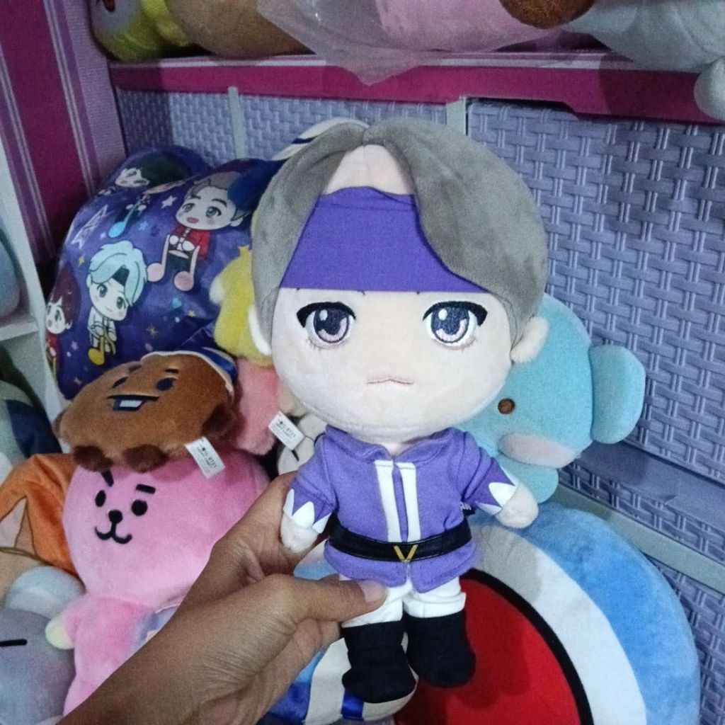 READY - V Winter Official Tinytan