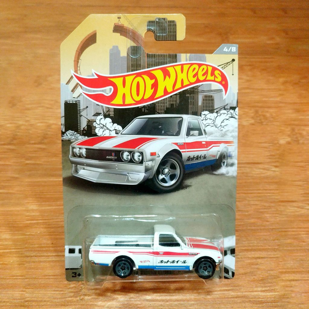 Hot Wheels Datsun 620 White Pick Up Truck Walmart Exclusive