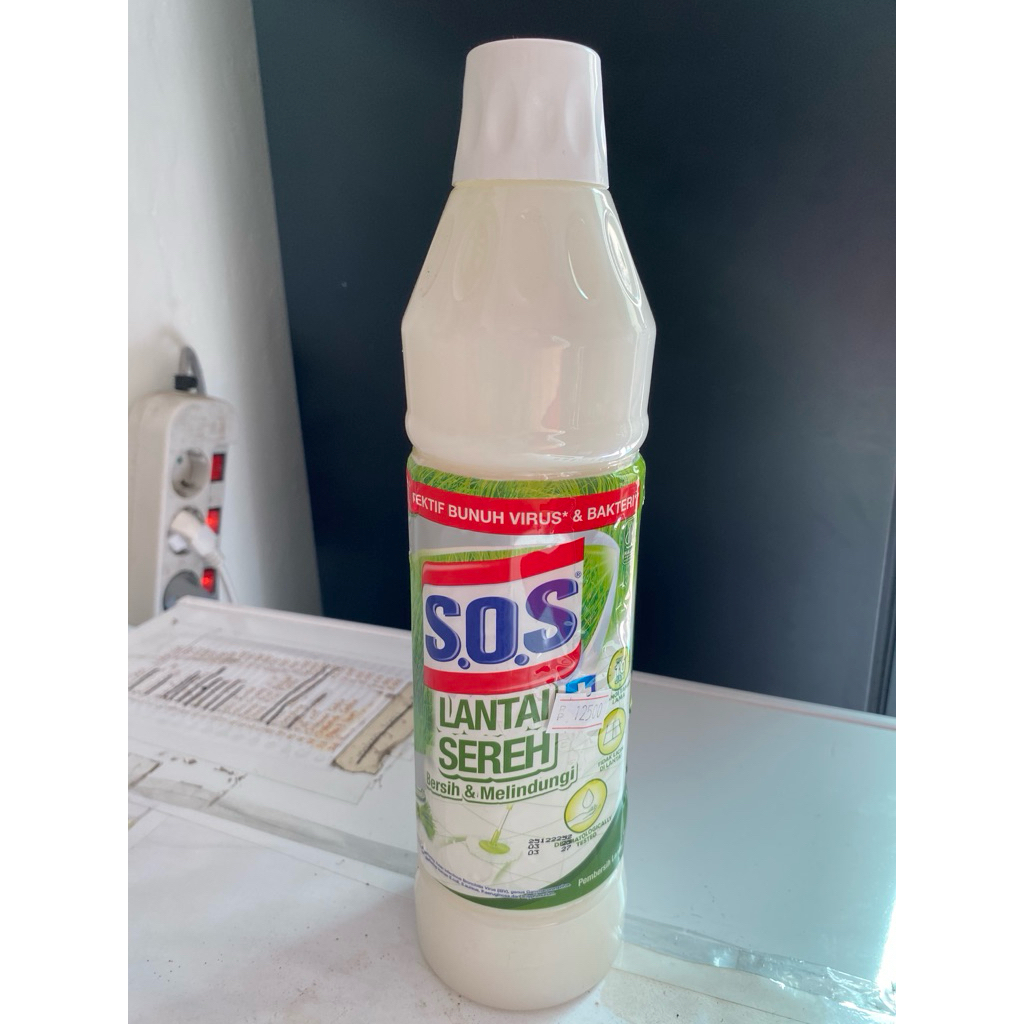 SOS lantai sereh 780 ml