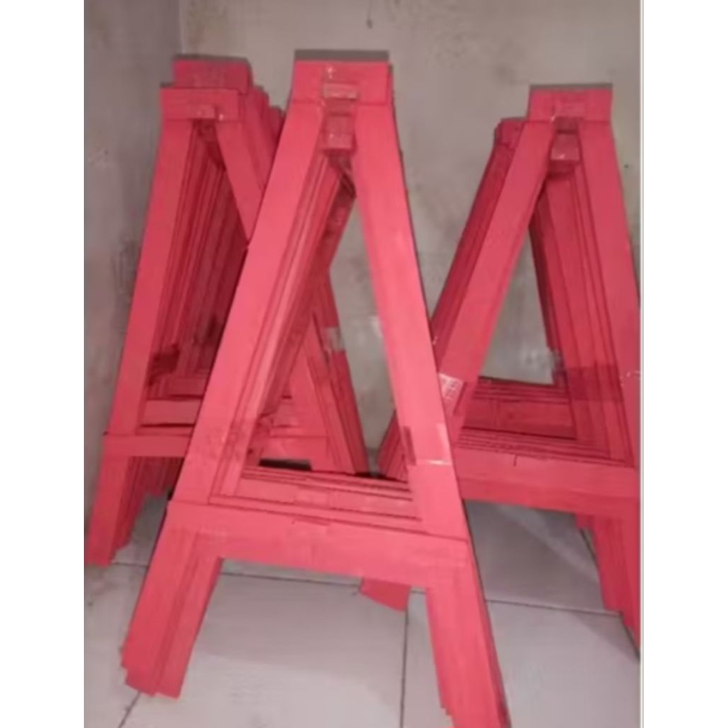 Jagrak Lukis / stand lukis sterofoam