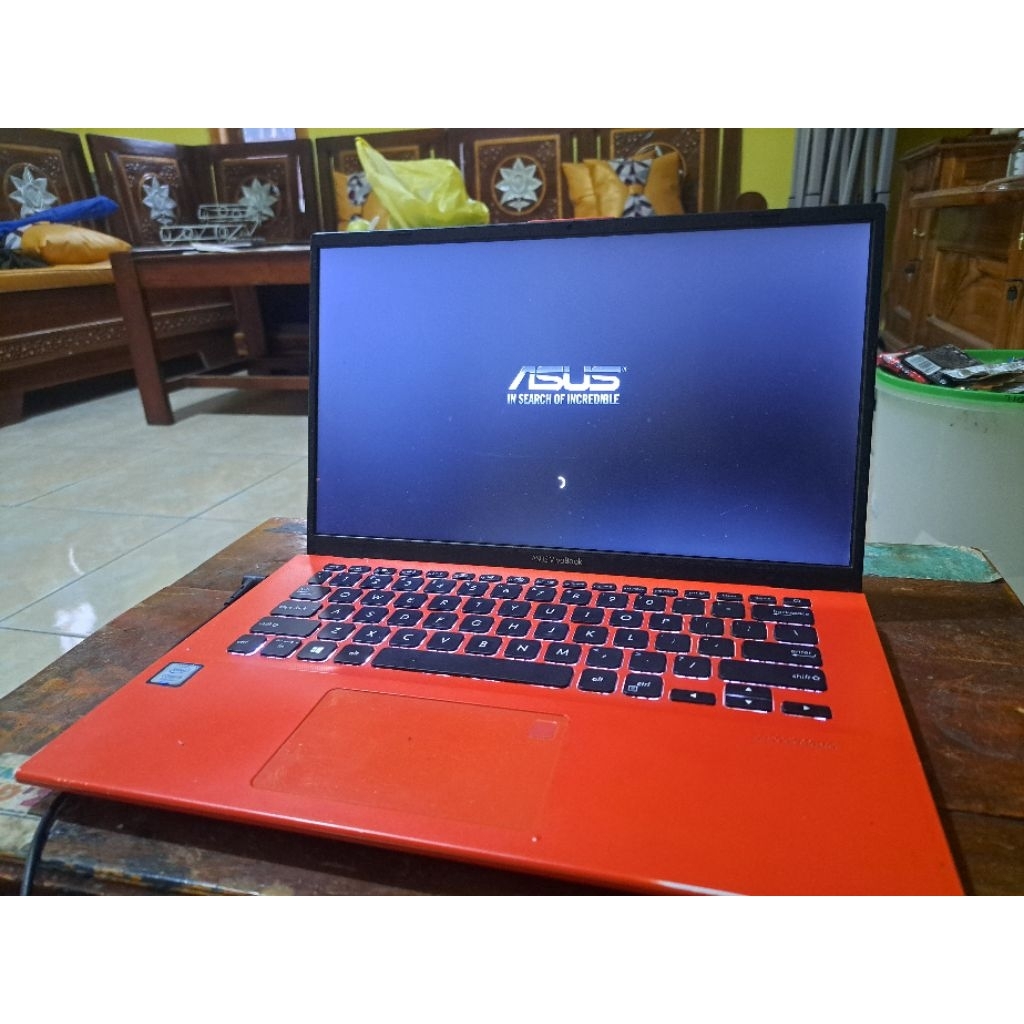 Asus Vivo book intel core i5 ram 8