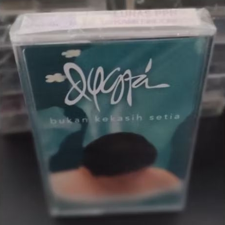 Kaset Pita Dygta - Bukan Kekasih Setia