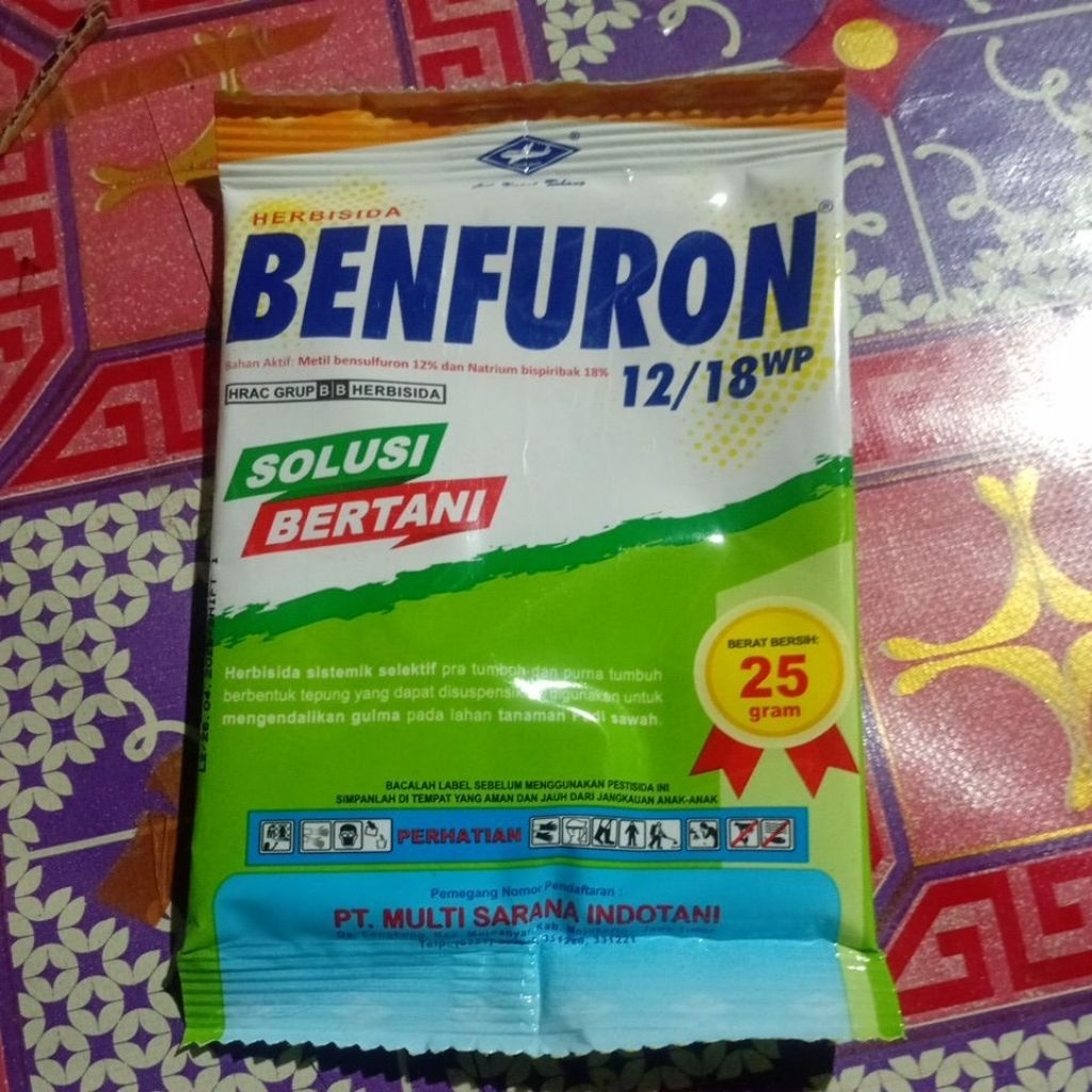 HERBISIDA SISTEMIK SELEKTIP PADI PRA DAN PURNA TUMBUH BENFURON 25GR