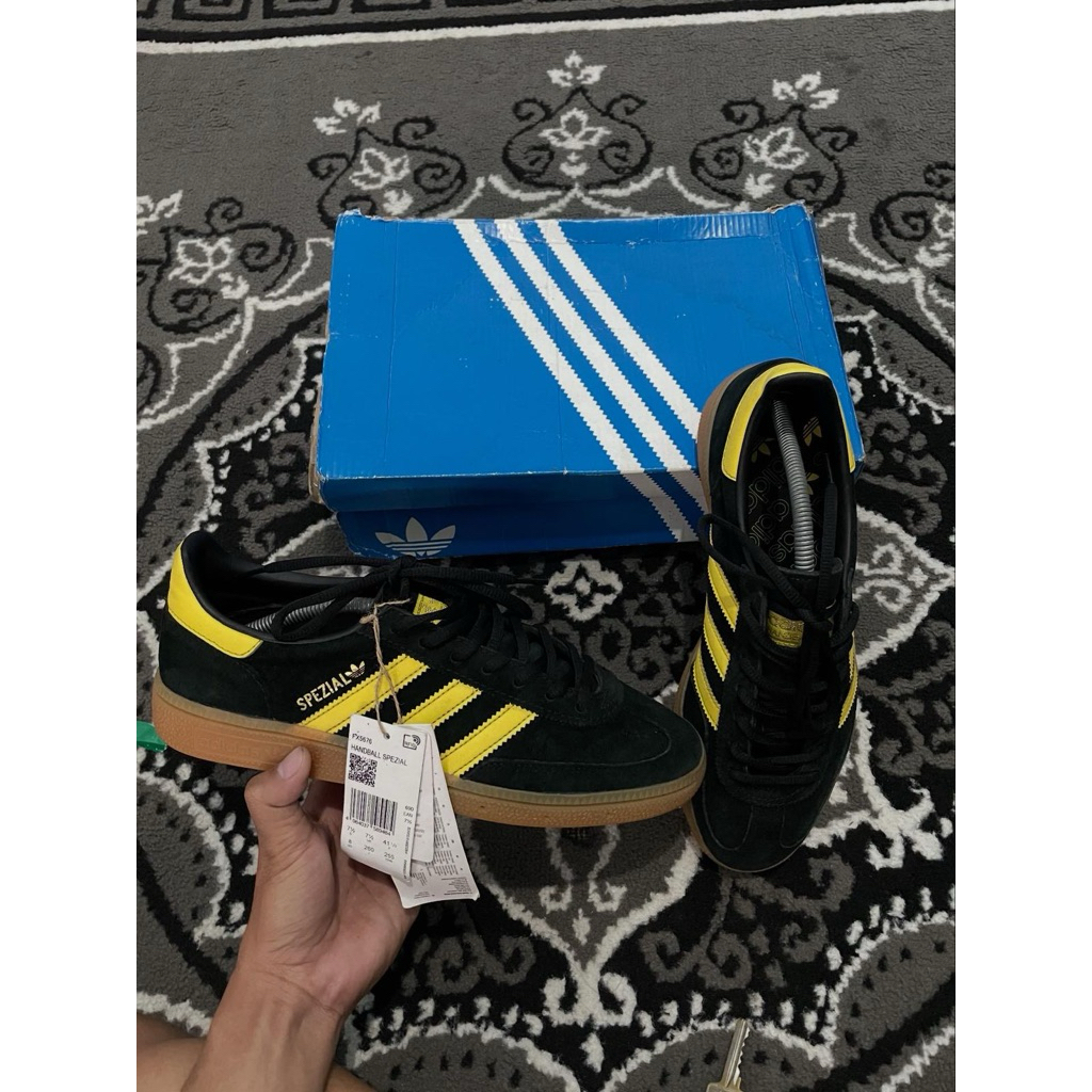 sepatu adidas oslo