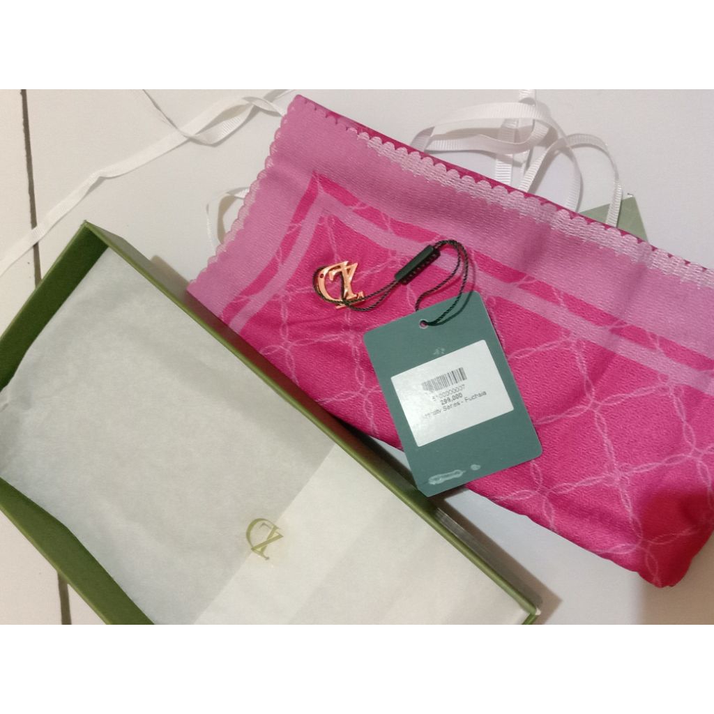 [READY NEW] ZYTADELIA Identity series - Fuchsia