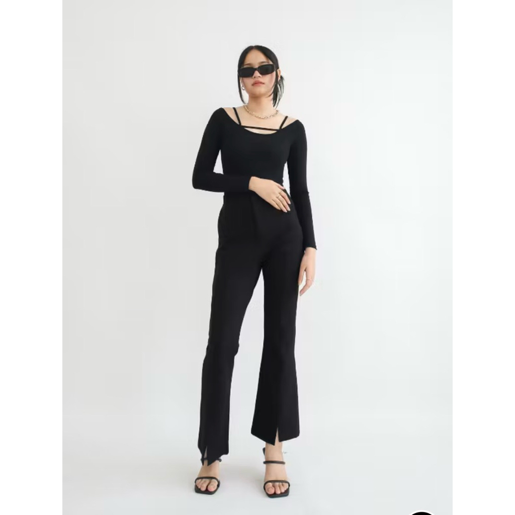 Preloved - Kaiahati Alecia Flared Pants