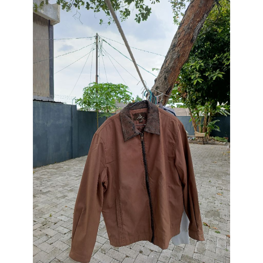 jaket casual kerah action second
