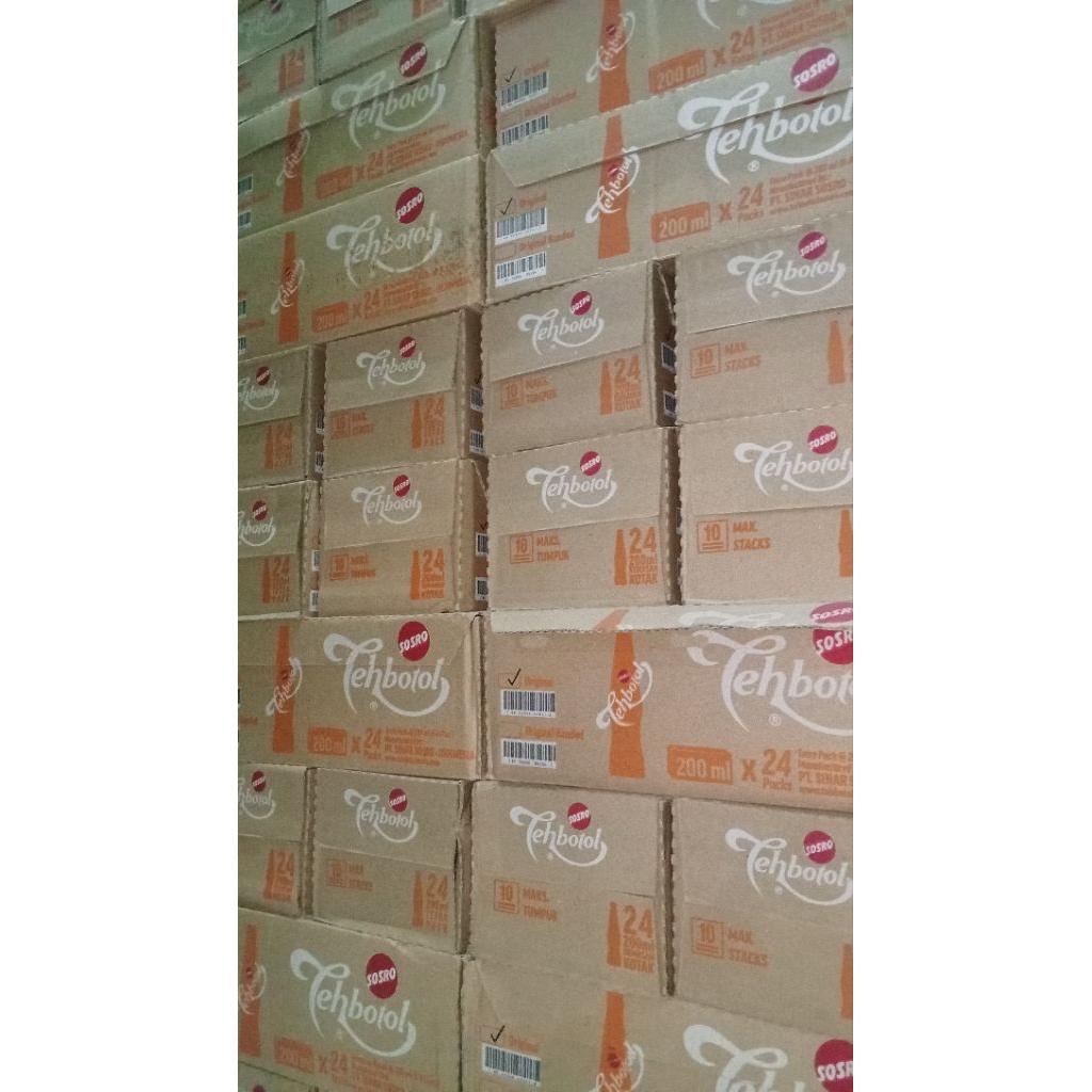 TEH KOTAK SOSRO 200 ML ( 1 DUS ISI 24 PCS )