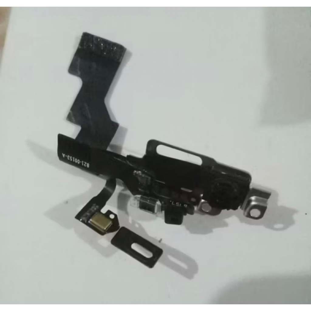 Kamera depan Iphone 6s Plus ibox