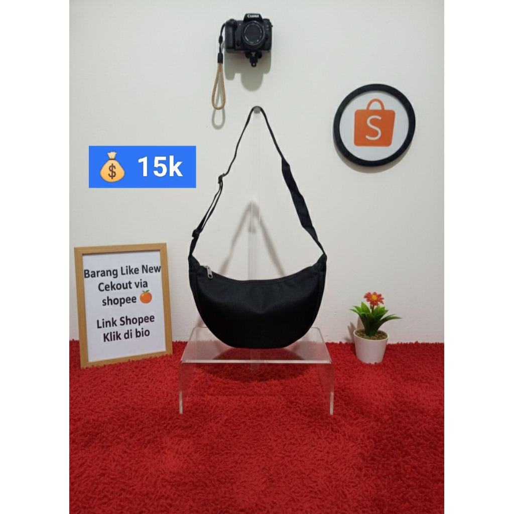 tas aesthetic selempang bisa pria dan wanita admin 2000 aja