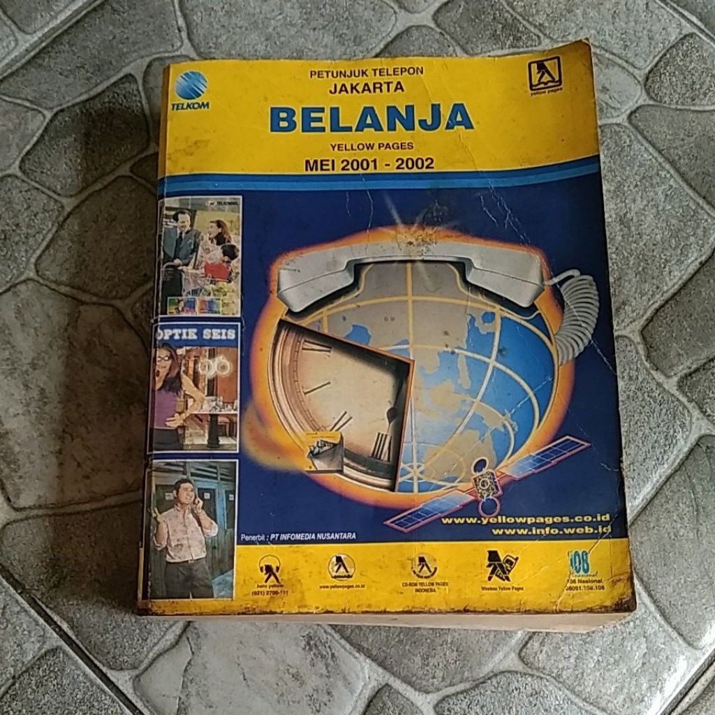 YELLOW PAGES JAKARTA 2001-2002
