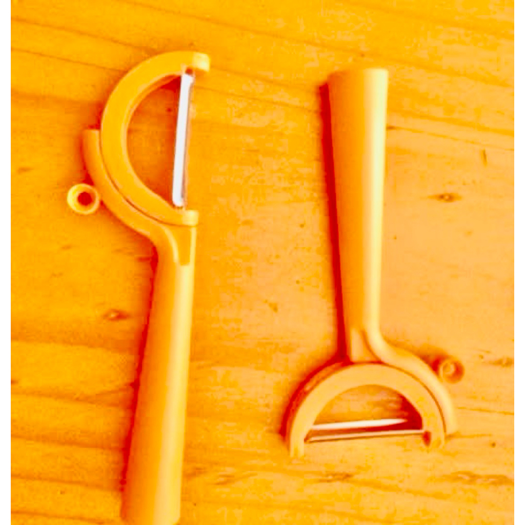 Peeler panjang  tupperware