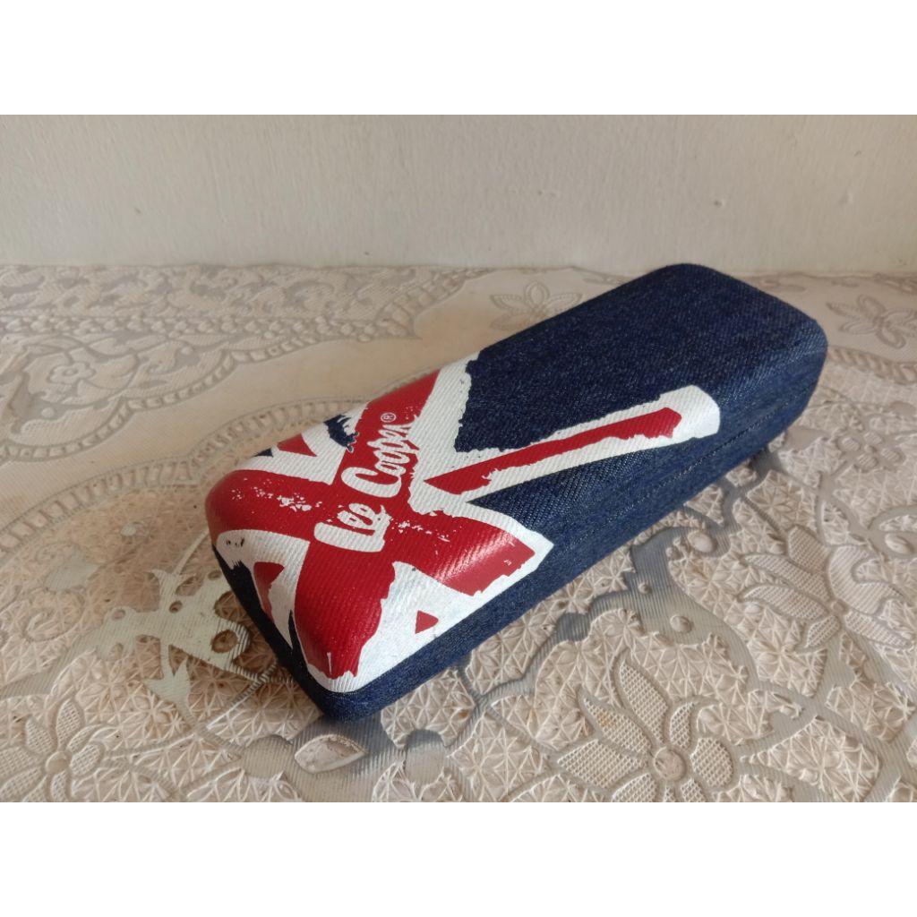 Tempat Case Kacamata Lee Cooper Original