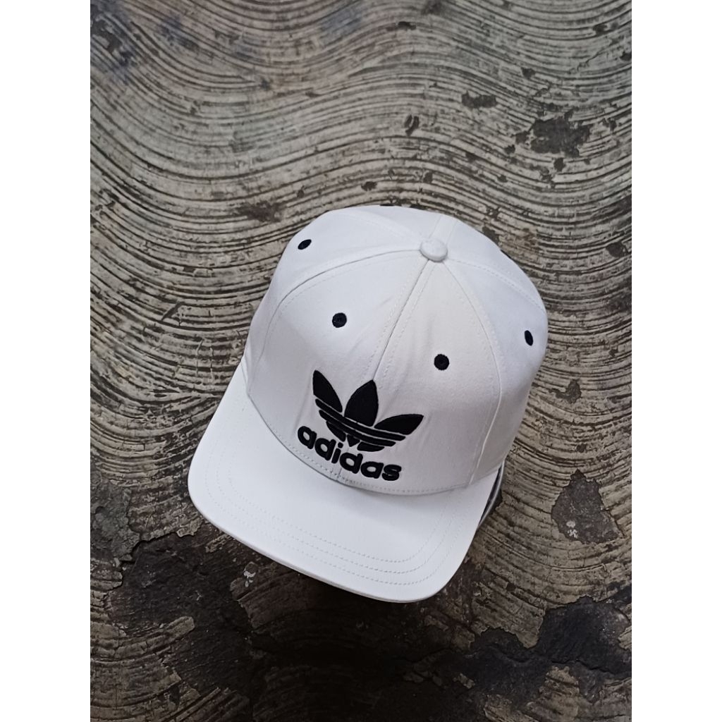 topi adidas bunga second