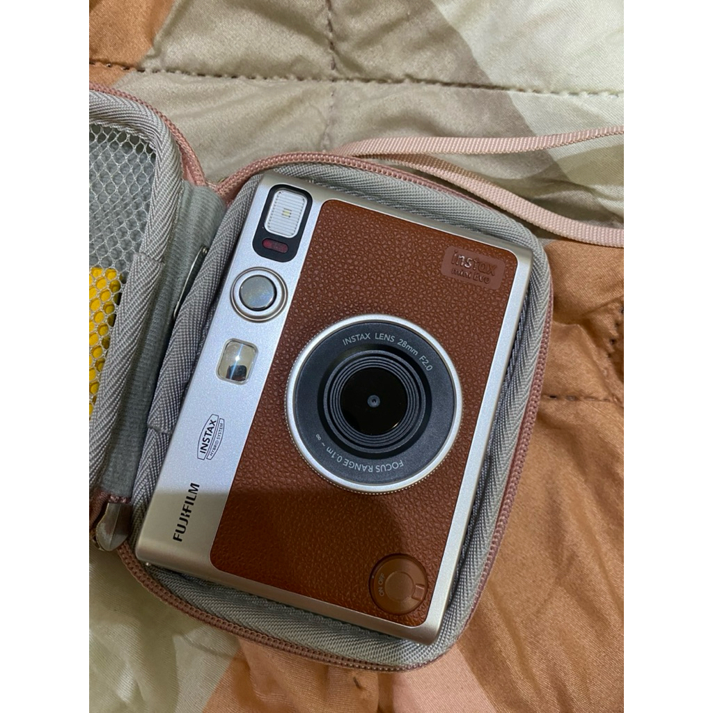 kkuroxici instax Mini Evo Second