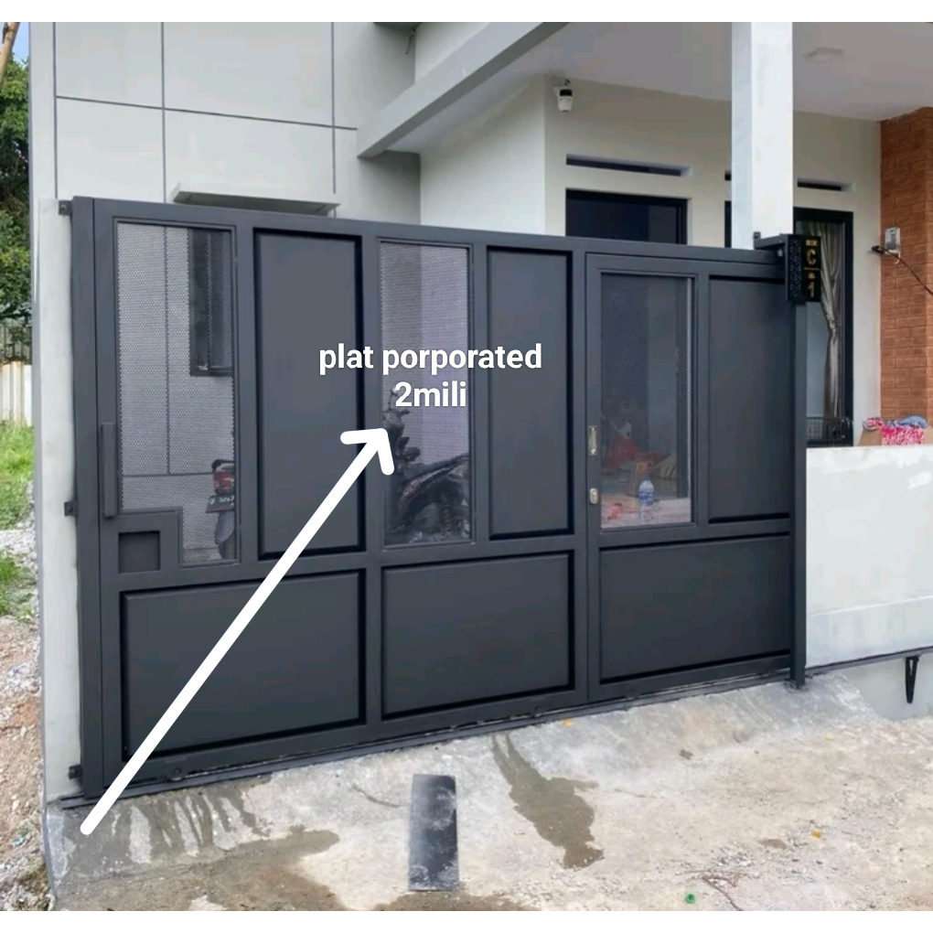 Gerbang Besi Hollow Minimalis