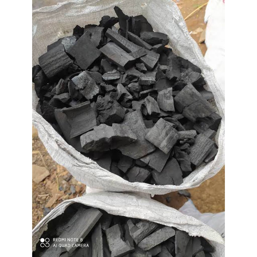 ARANG KAYU BAKAR/ARANG KAYU BAKAR MAHONI SUPER/ARANG KAYU SUPER