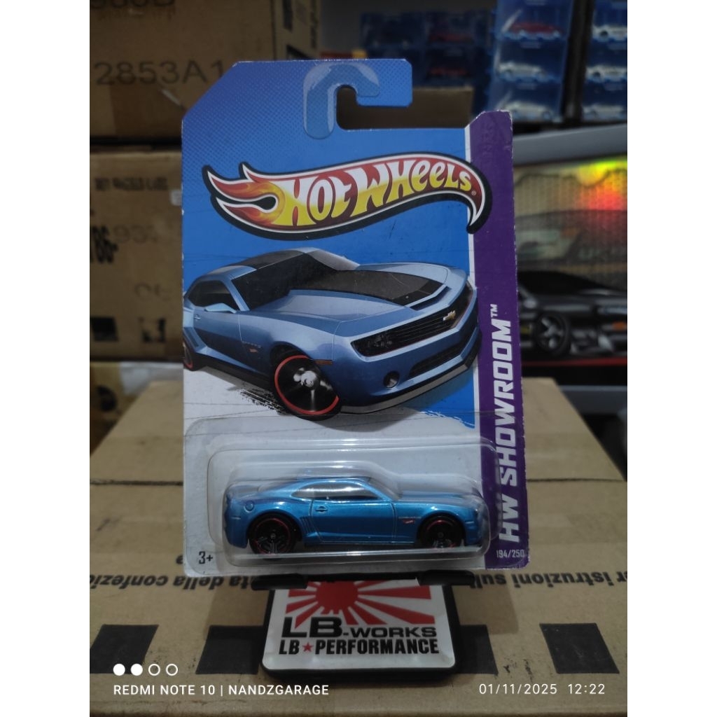 Hot Wheels Reguler 2013 Hot Wheels Chevy Camaro Special Edition Biru Bubble Damaged/Bubble Crack