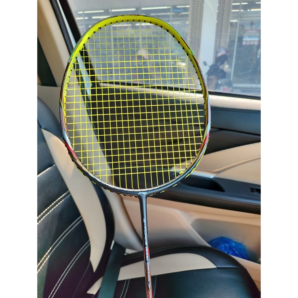 Raket Li Ning G Force 9000 (second)