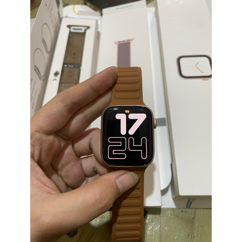 Apple watch series 4