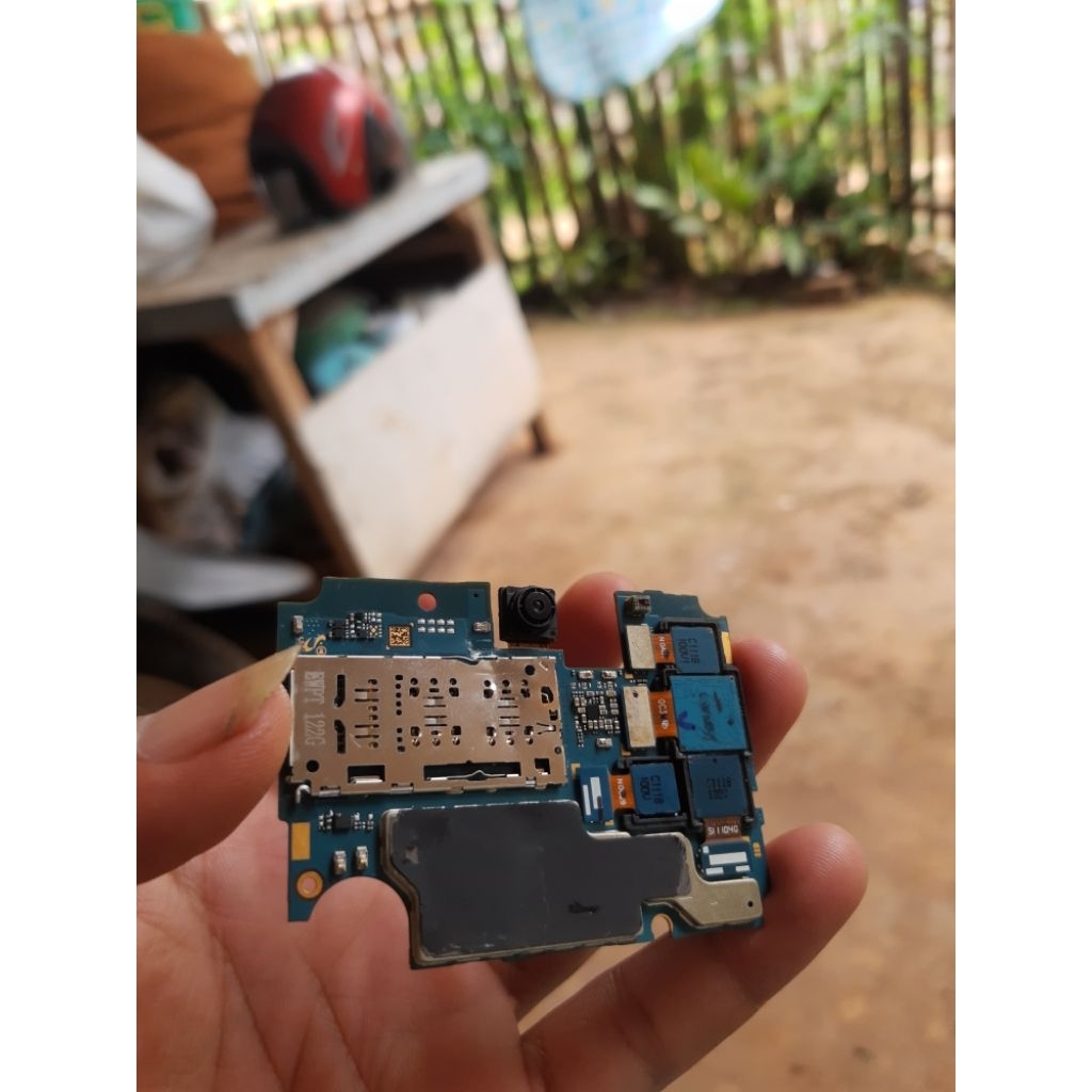 mesin Samsung a51 bengkok .bekas jatoh ..