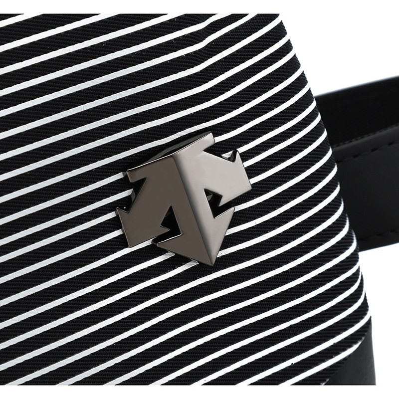 Descente Golf 2025 Classic Pouch Clutch Hand Bag Korean Style - Tas Tangan Pria Co