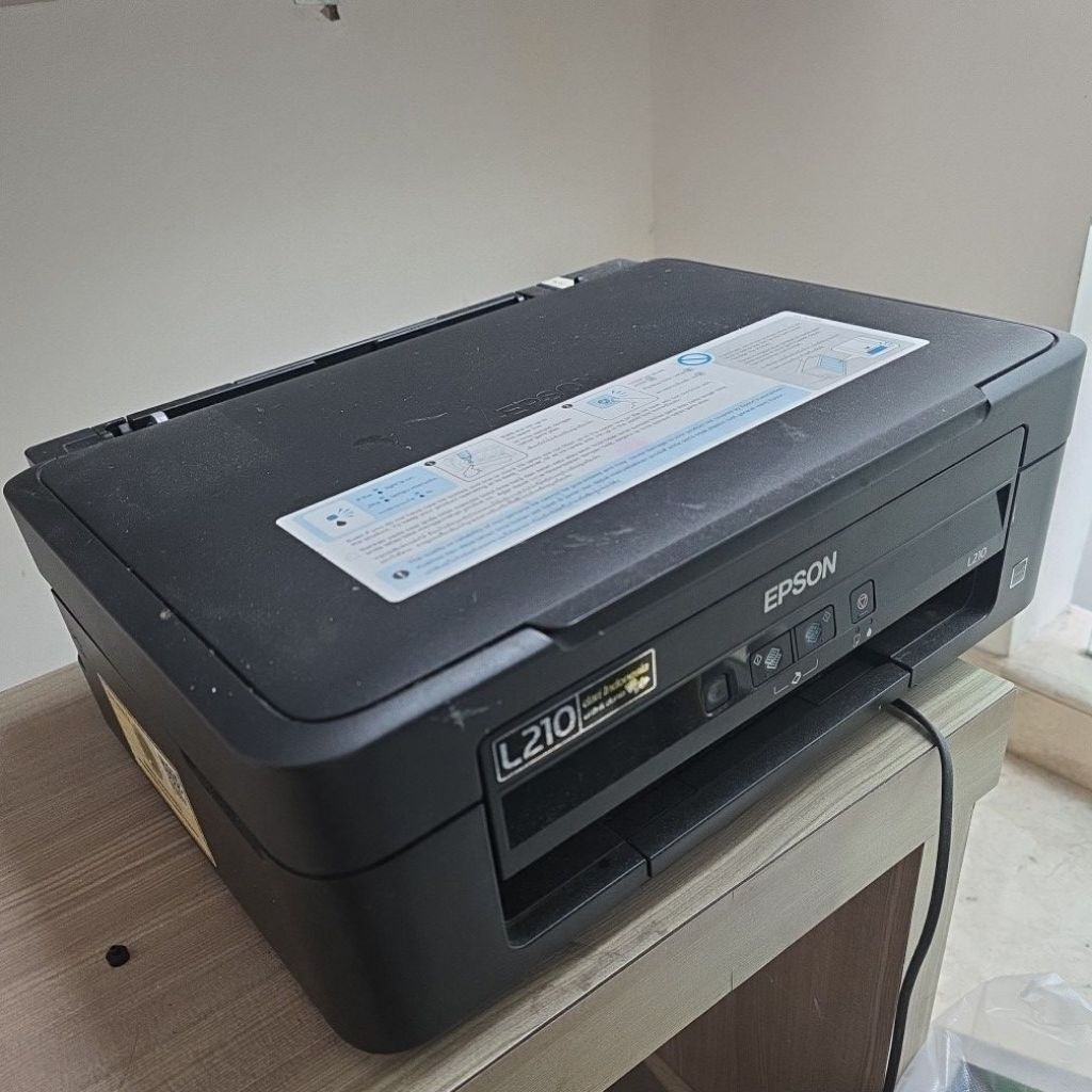 Printer EPSON L 210 inkjet second preloved by gojek only